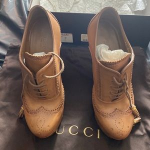 Gucci pumps 36 1/2